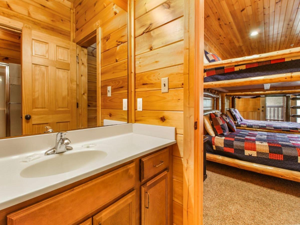 Big Sky Lodge II Gatlinburg Exterior photo