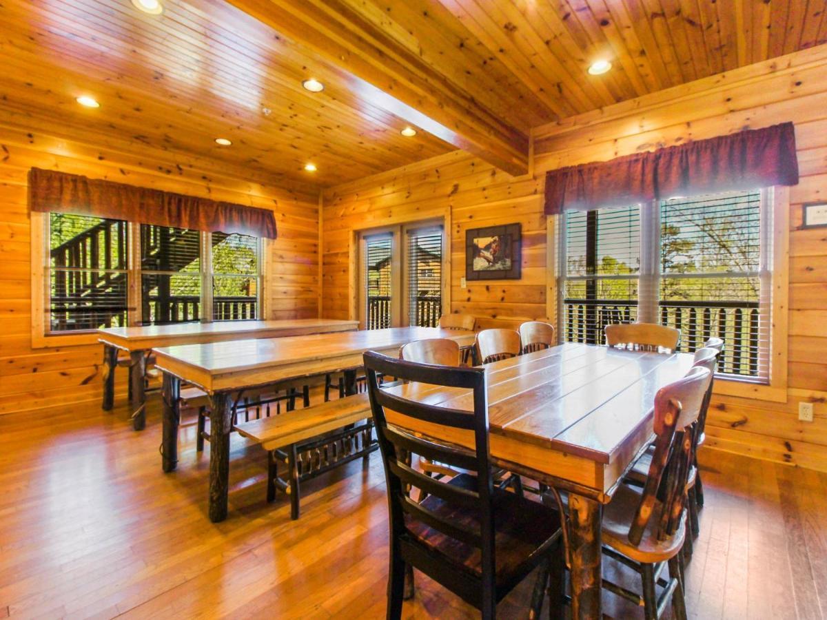 Big Sky Lodge II Gatlinburg Exterior photo