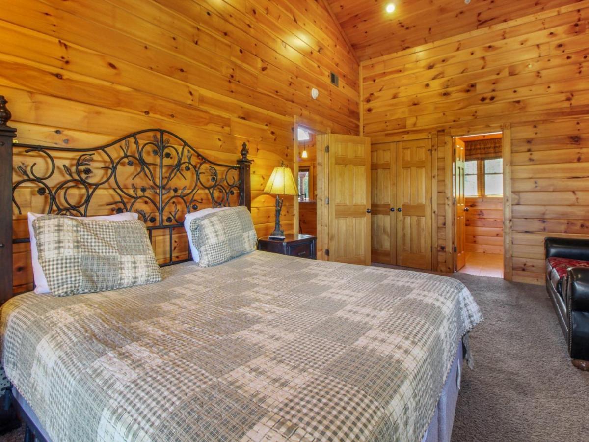 Big Sky Lodge II Gatlinburg Exterior photo
